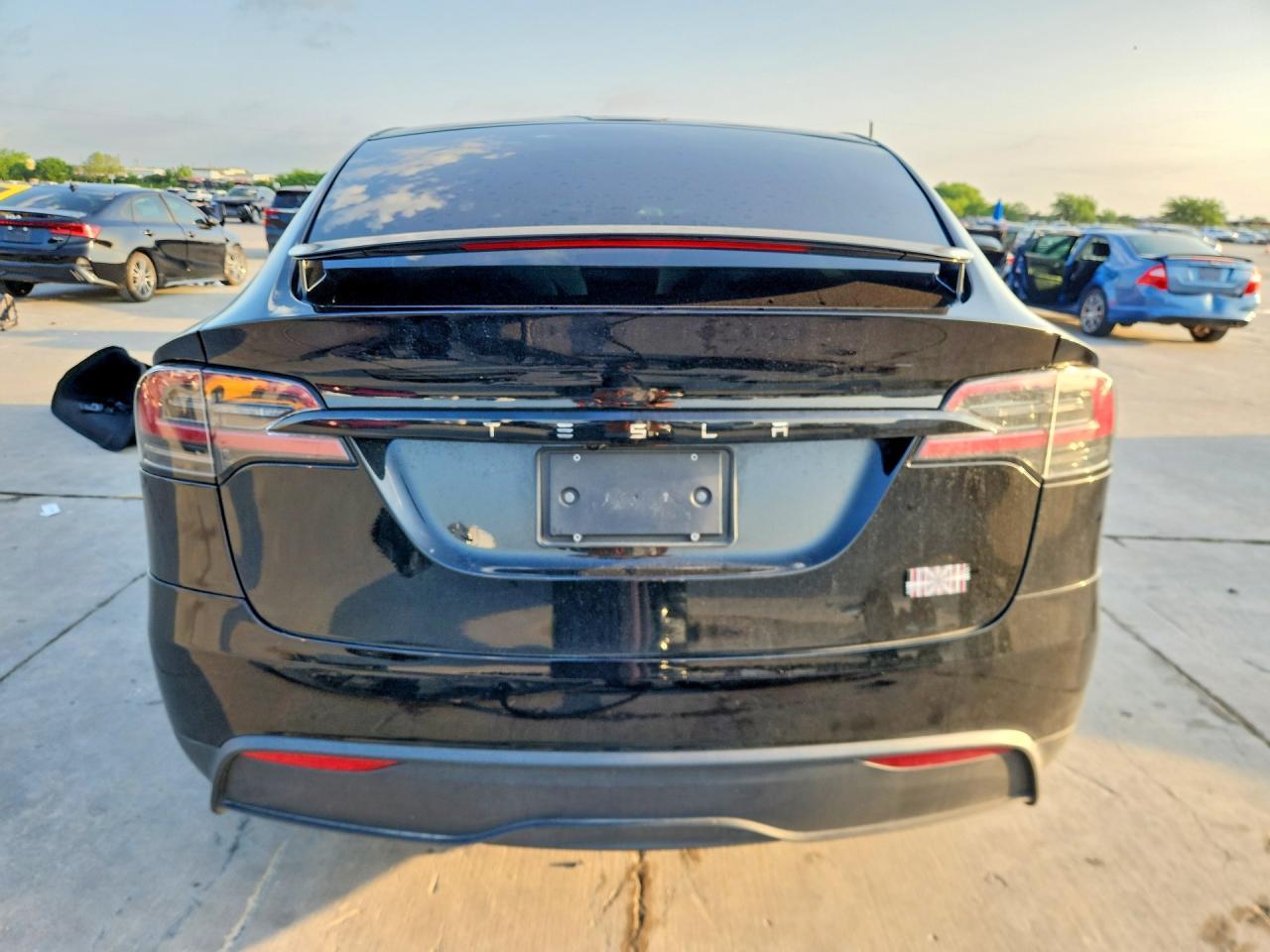 2024 TESLA MODEL X