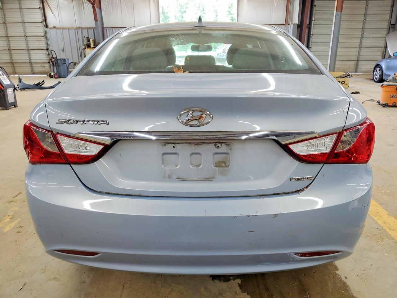 2011 HYUNDAI SONATA