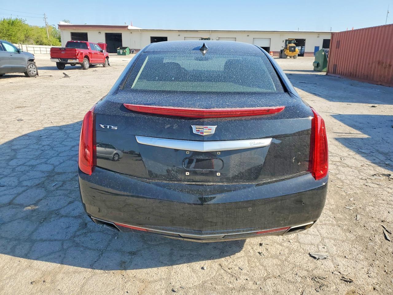 2016 CADILLAC XTS