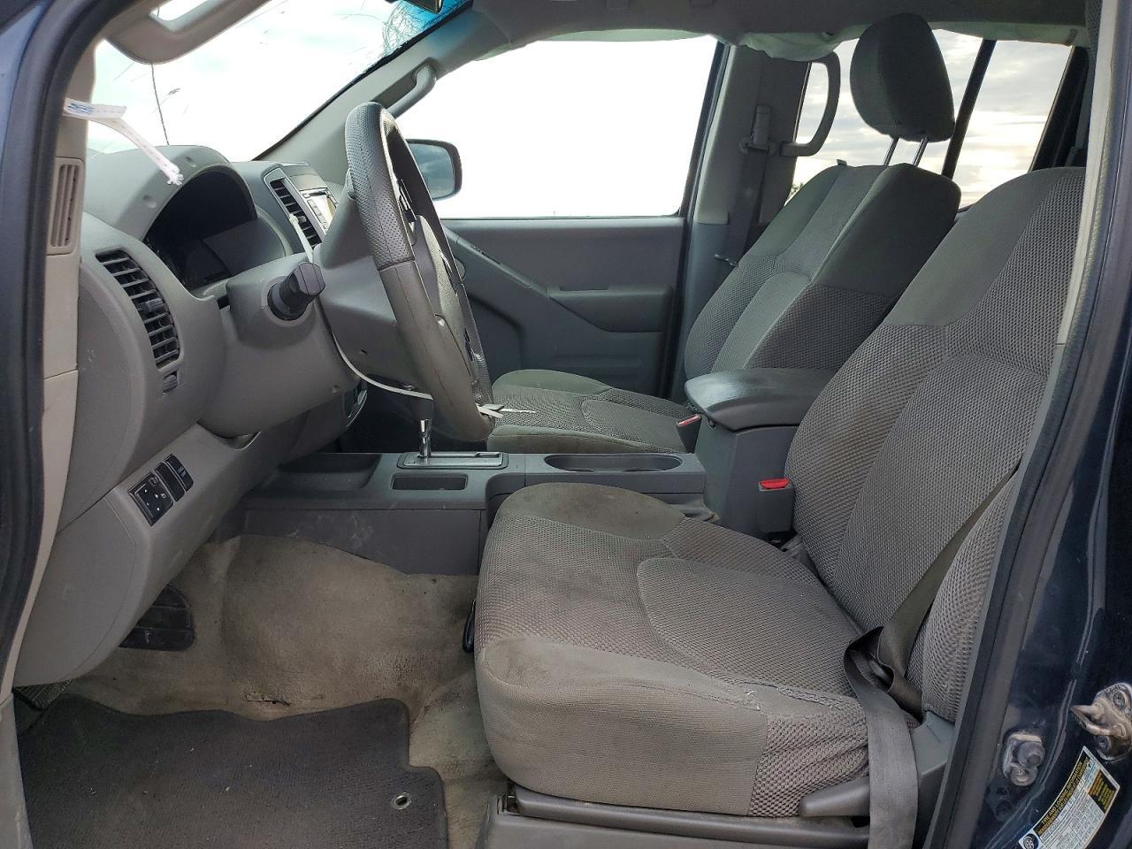 2015 NISSAN Frontier