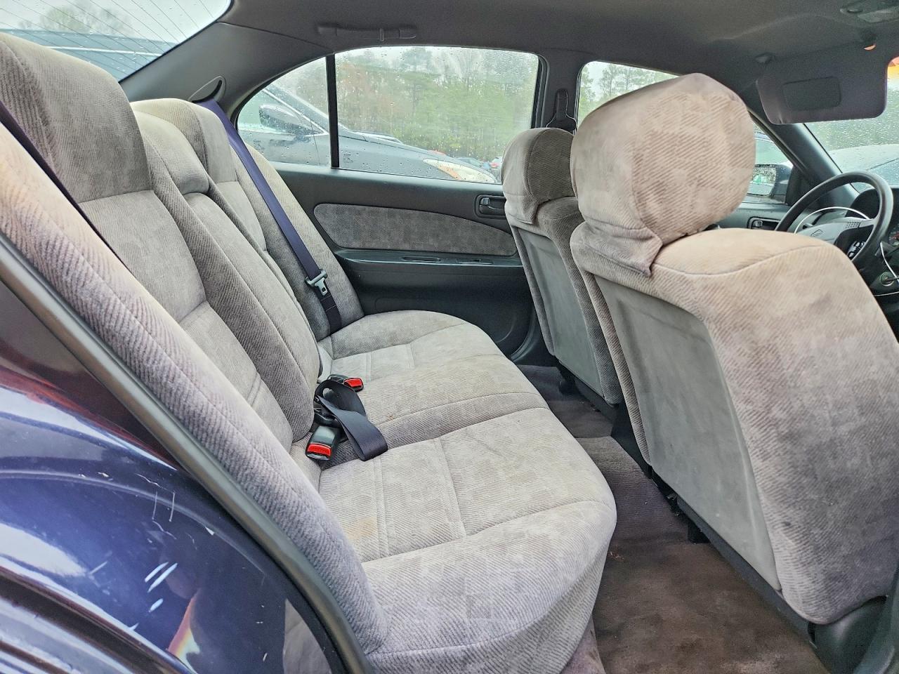 1998 NISSAN Maxima