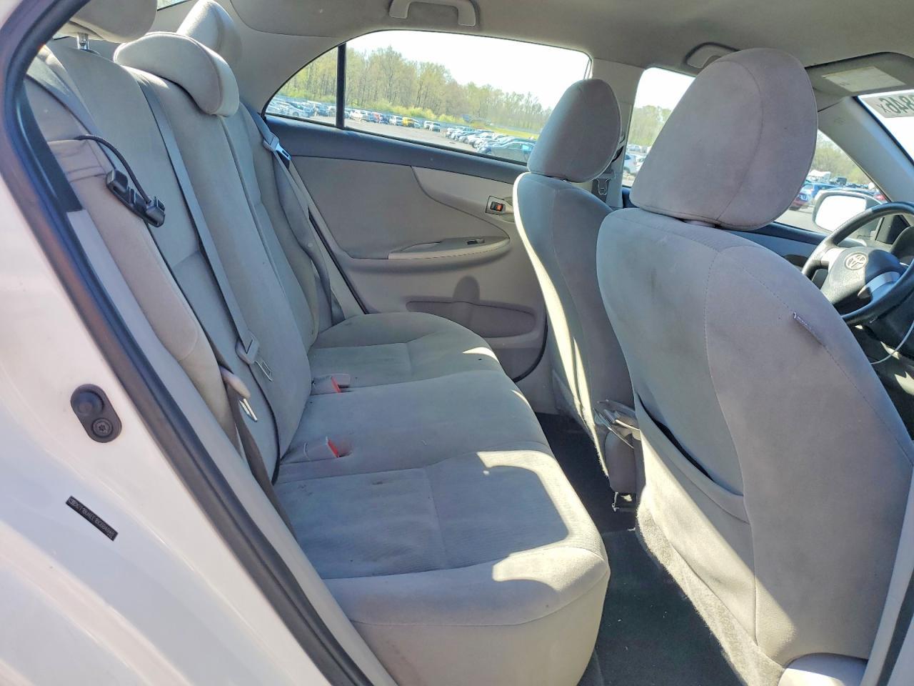 2011 TOYOTA COROLLA