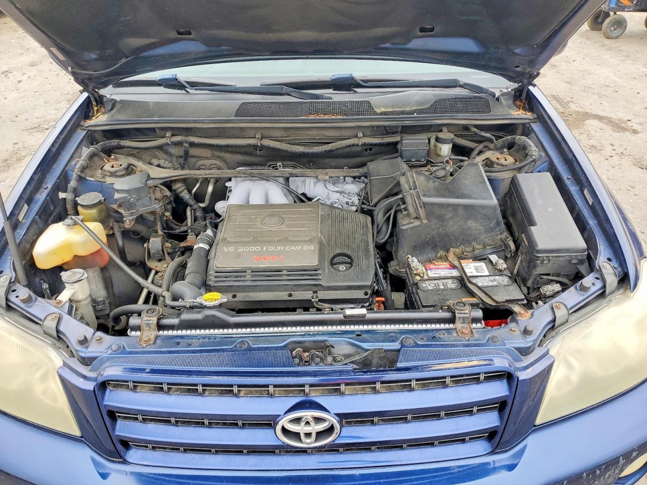 2003 TOYOTA HIGHLANDER