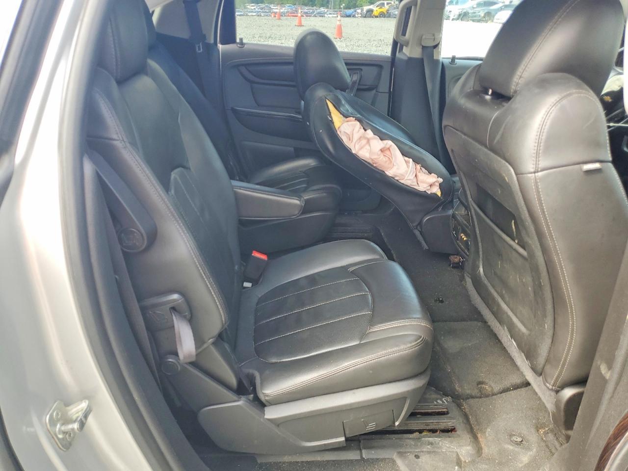 2016 CHEVROLET TRAVERSE