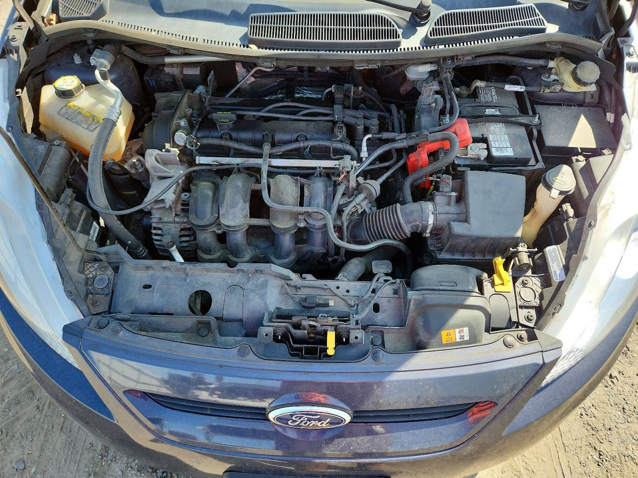 2013 FORD Fiesta