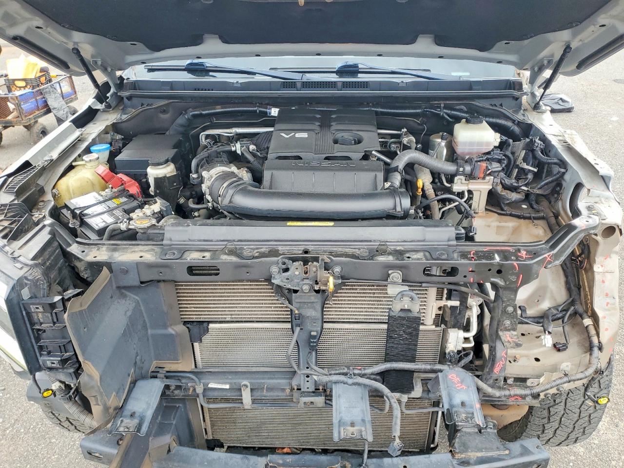 2022 NISSAN Frontier
