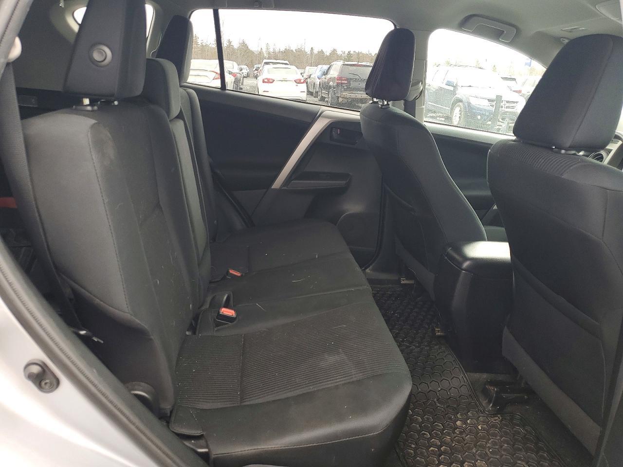 2016 TOYOTA RAV4