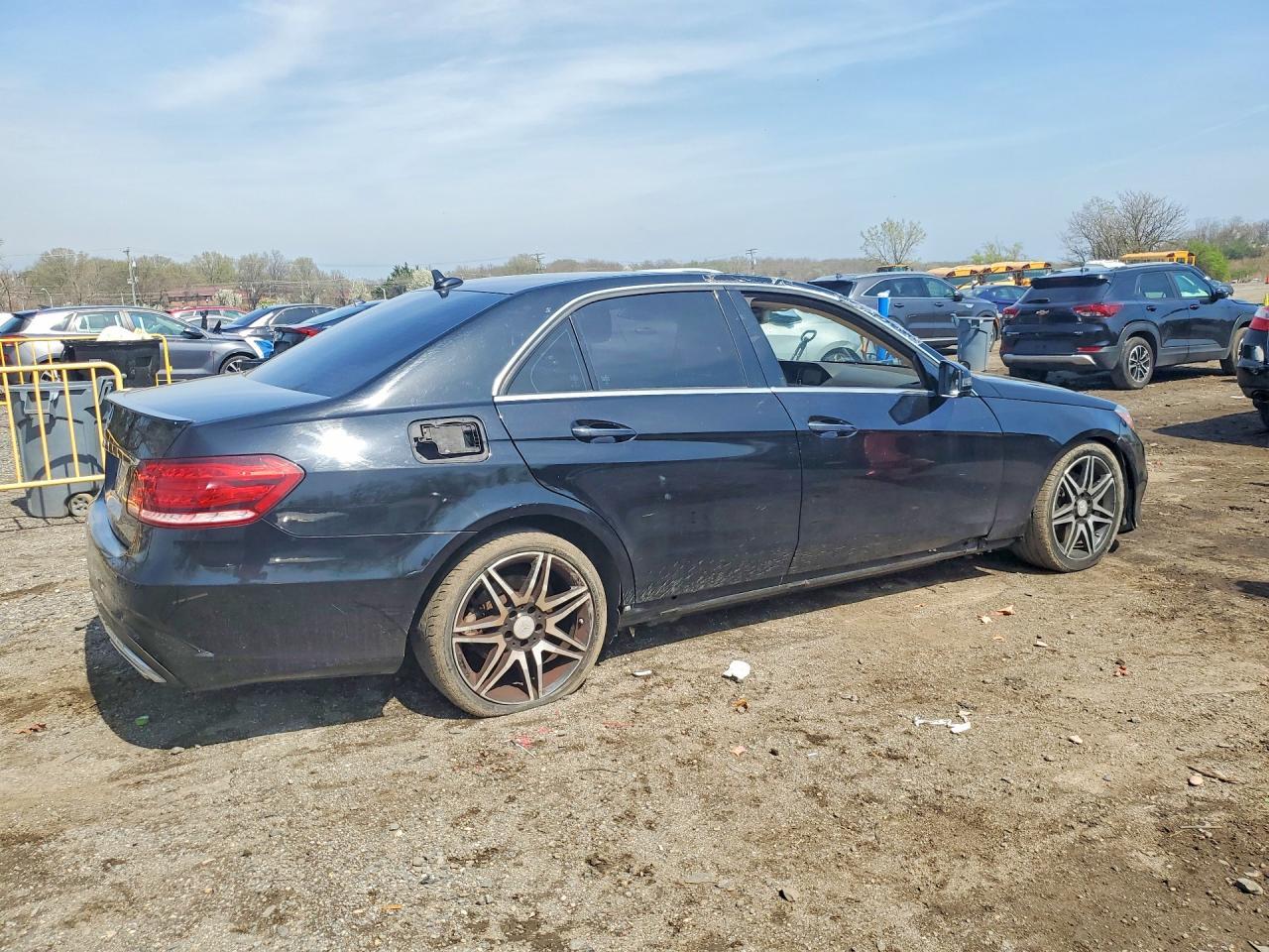 2014 MERCEDES-BENZ E-Class