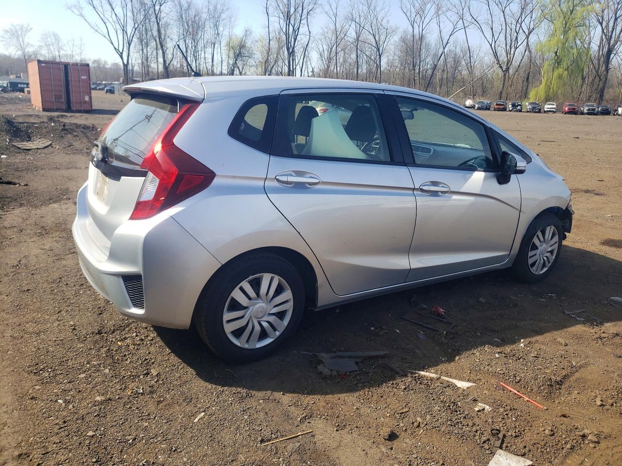 2016 HONDA FIT