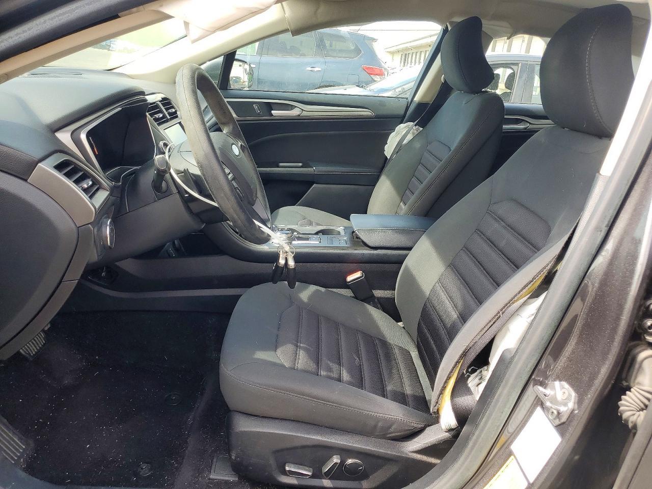 2017 FORD FUSION