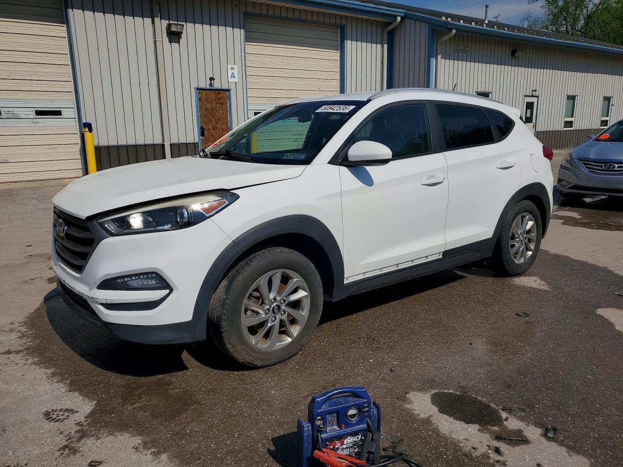 2016 HYUNDAI TUCSON