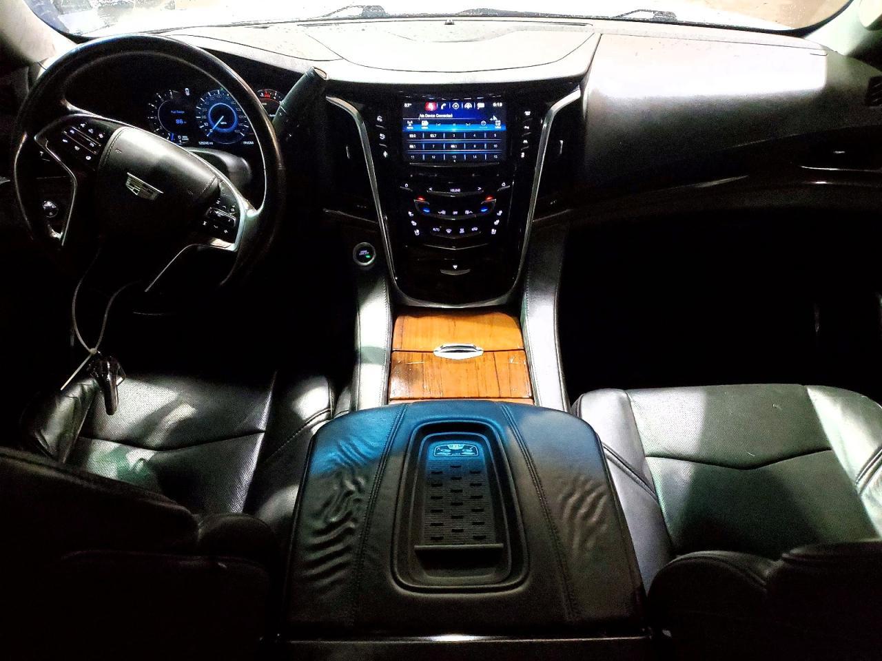 2016 CADILLAC Escalade ESV