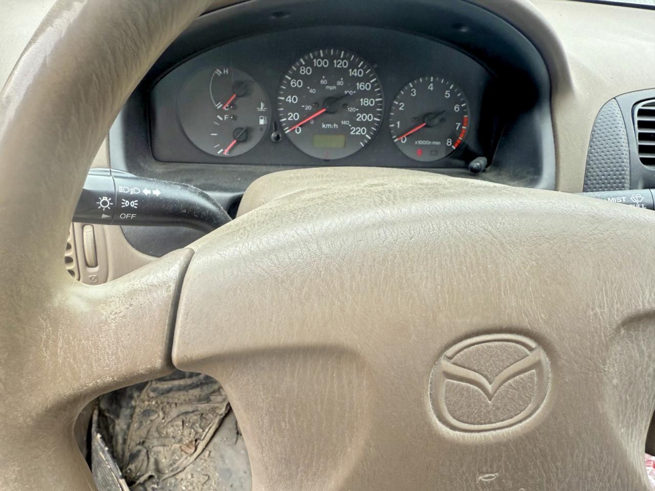 1999 MAZDA Protege