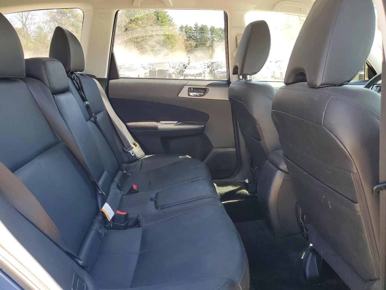 2012 SUBARU FORESTER
