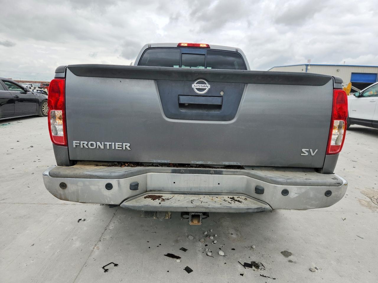 2017 NISSAN Frontier