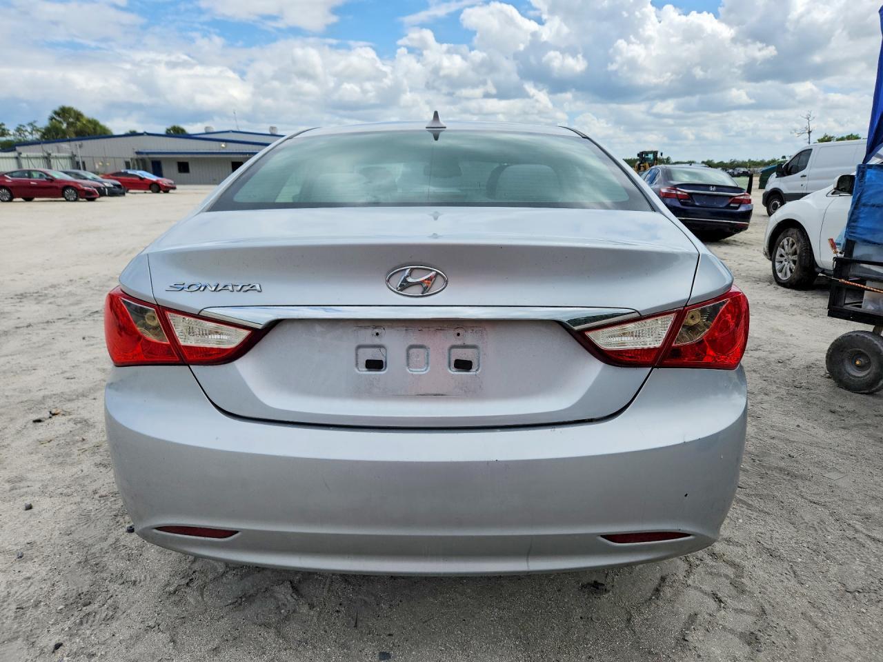2012 HYUNDAI SONATA