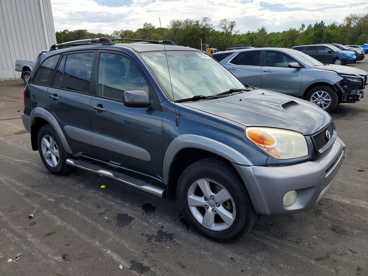 2005 TOYOTA RAV4