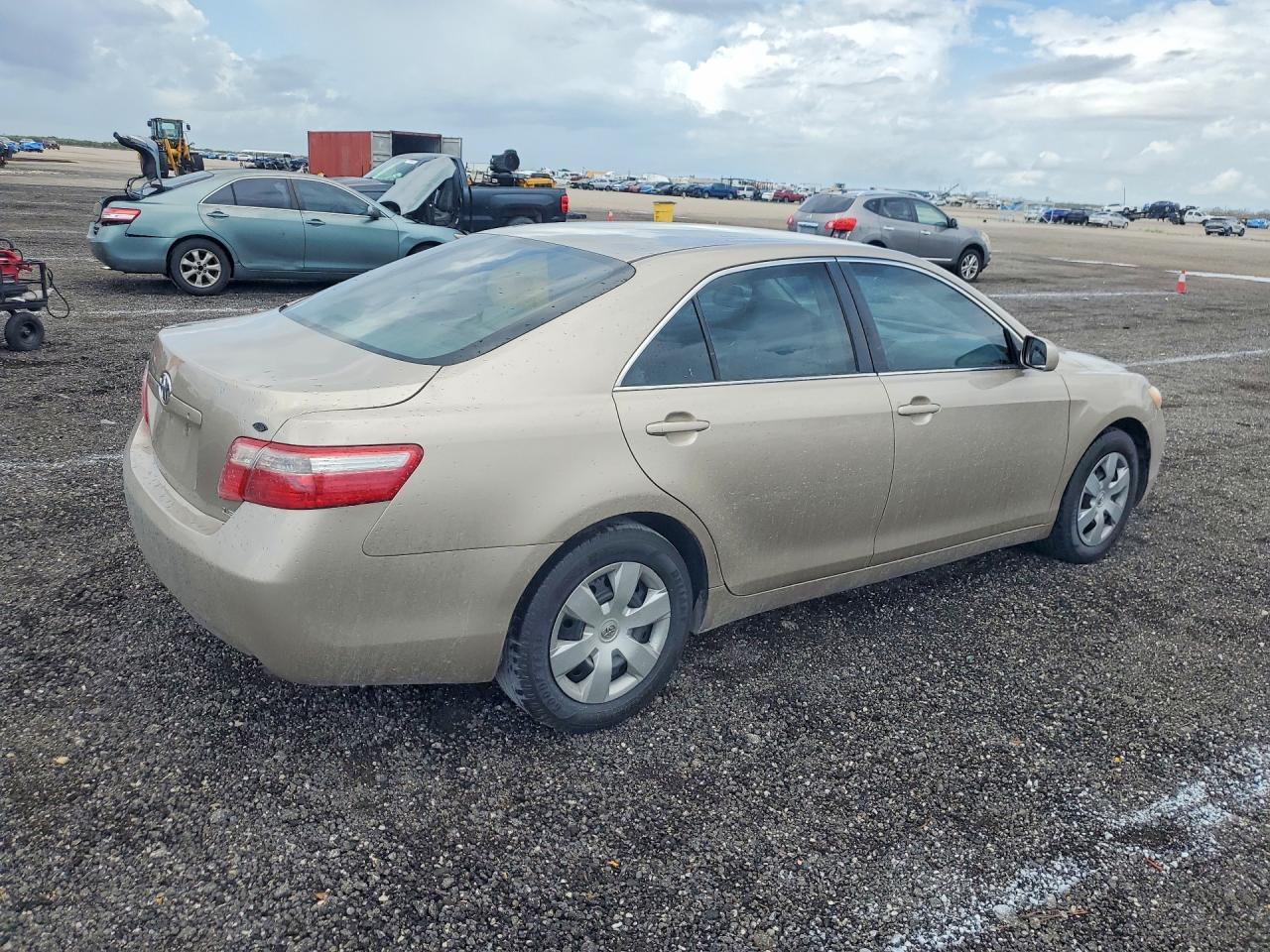 2009 TOYOTA CAMRY