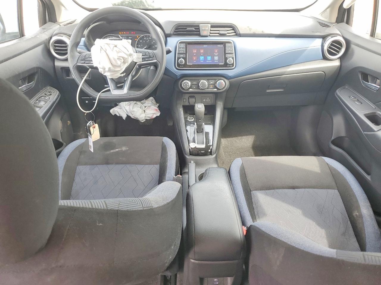 2025 NISSAN VERSA