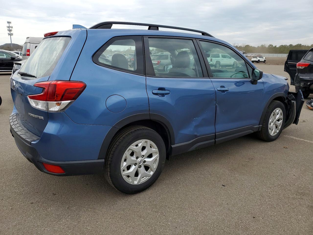 2019 SUBARU FORESTER