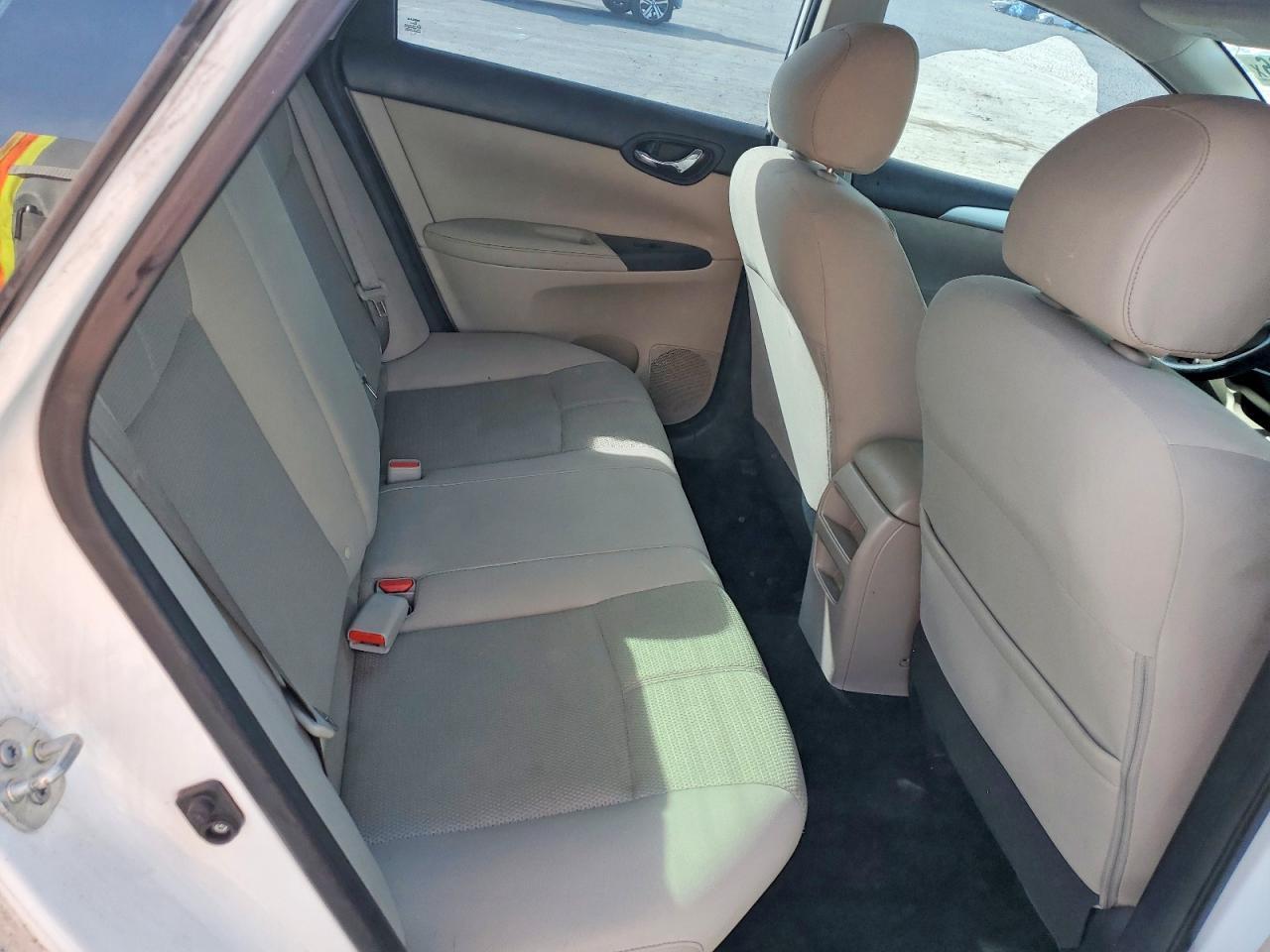 2016 NISSAN SENTRA
