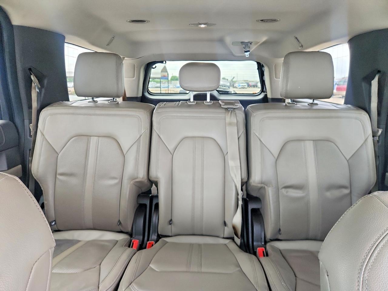 2020 FORD Expedition