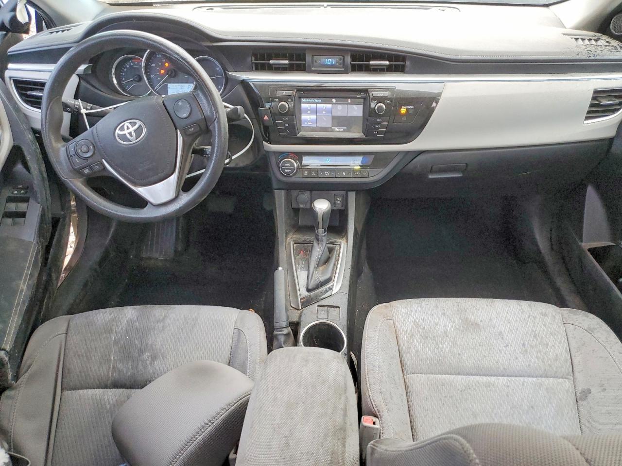 2016 TOYOTA COROLLA
