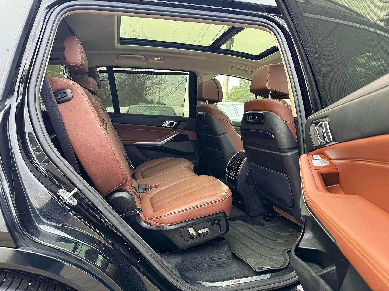 2020 BMW X7