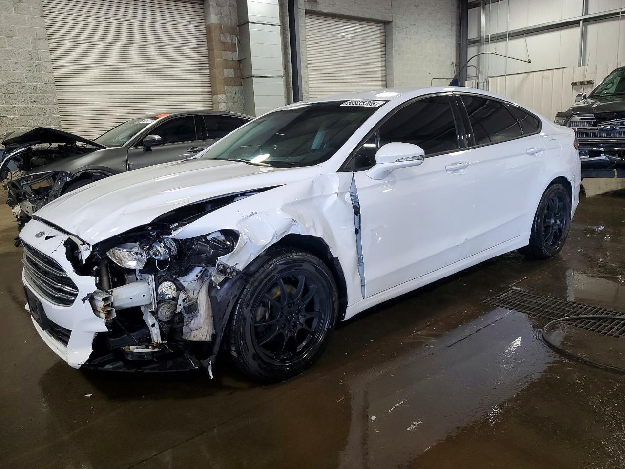 2016 FORD FUSION