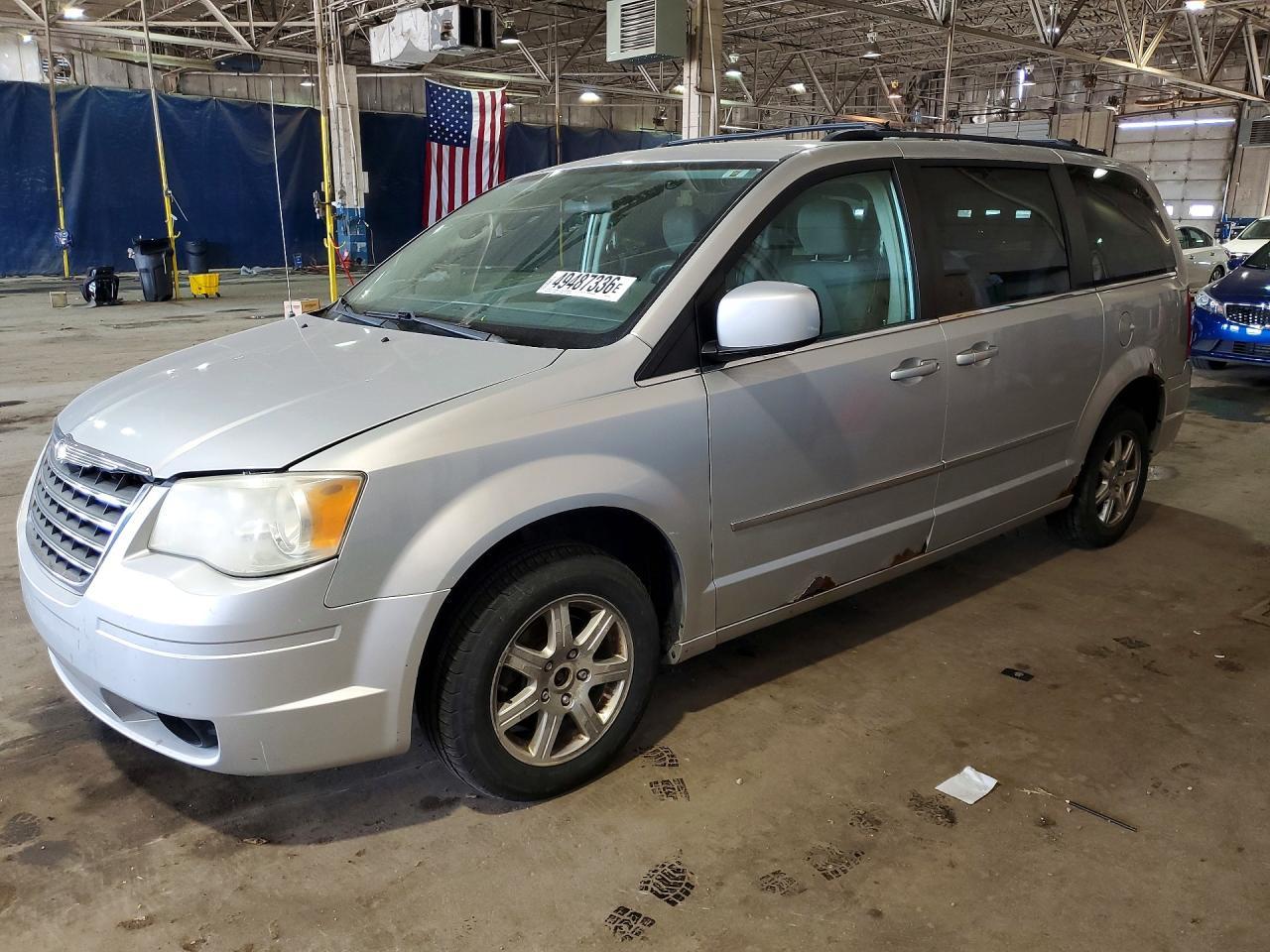 2009 CHRYSLER Town & Country