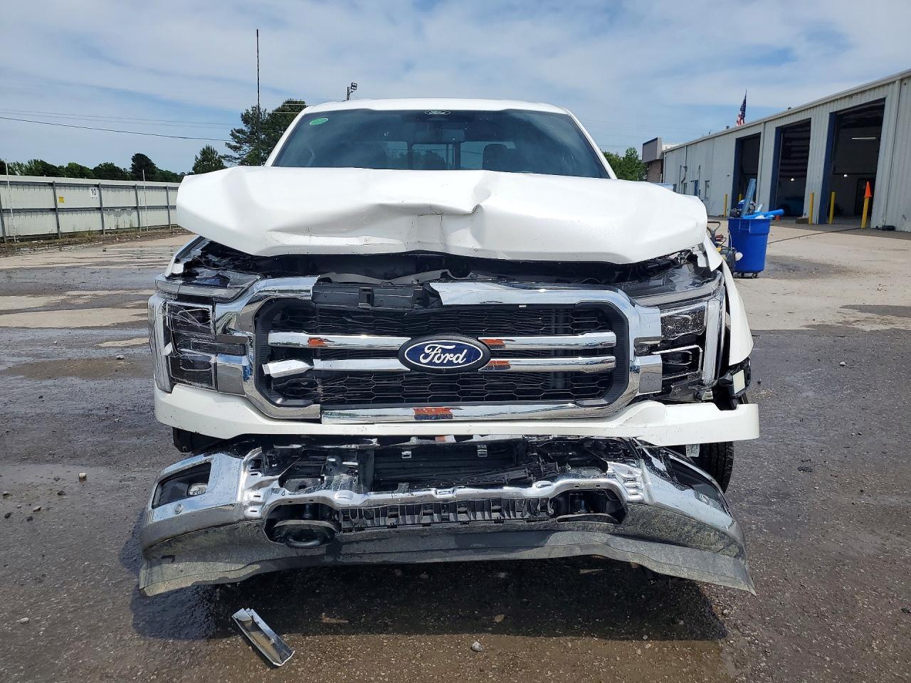 2025 FORD F-150 Lightning