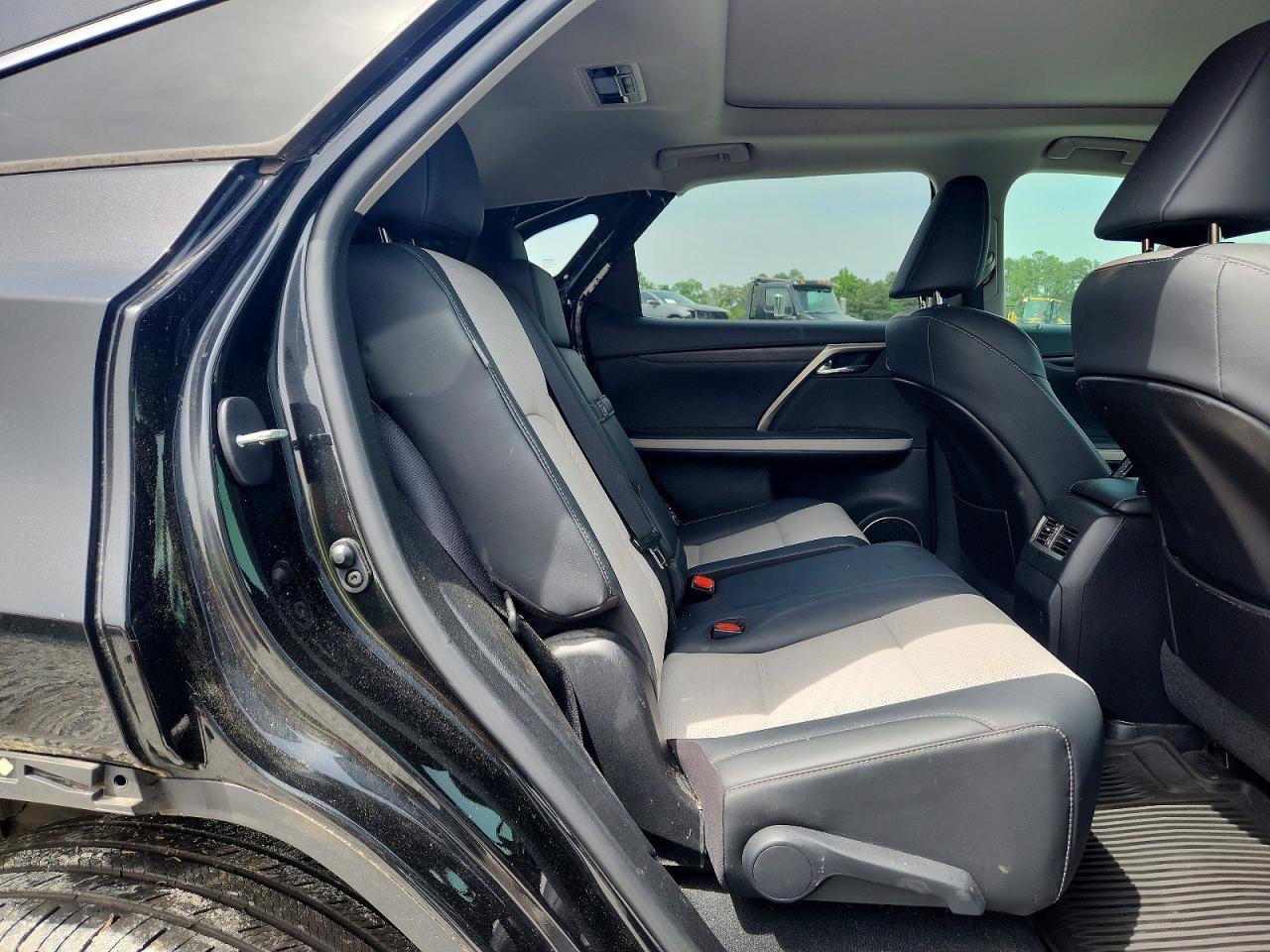 2022 LEXUS RX 350