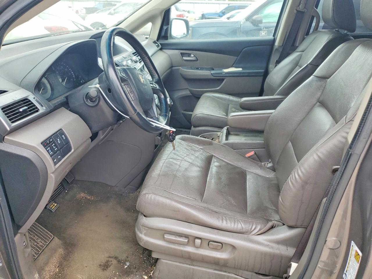 2011 HONDA ODYSSEY