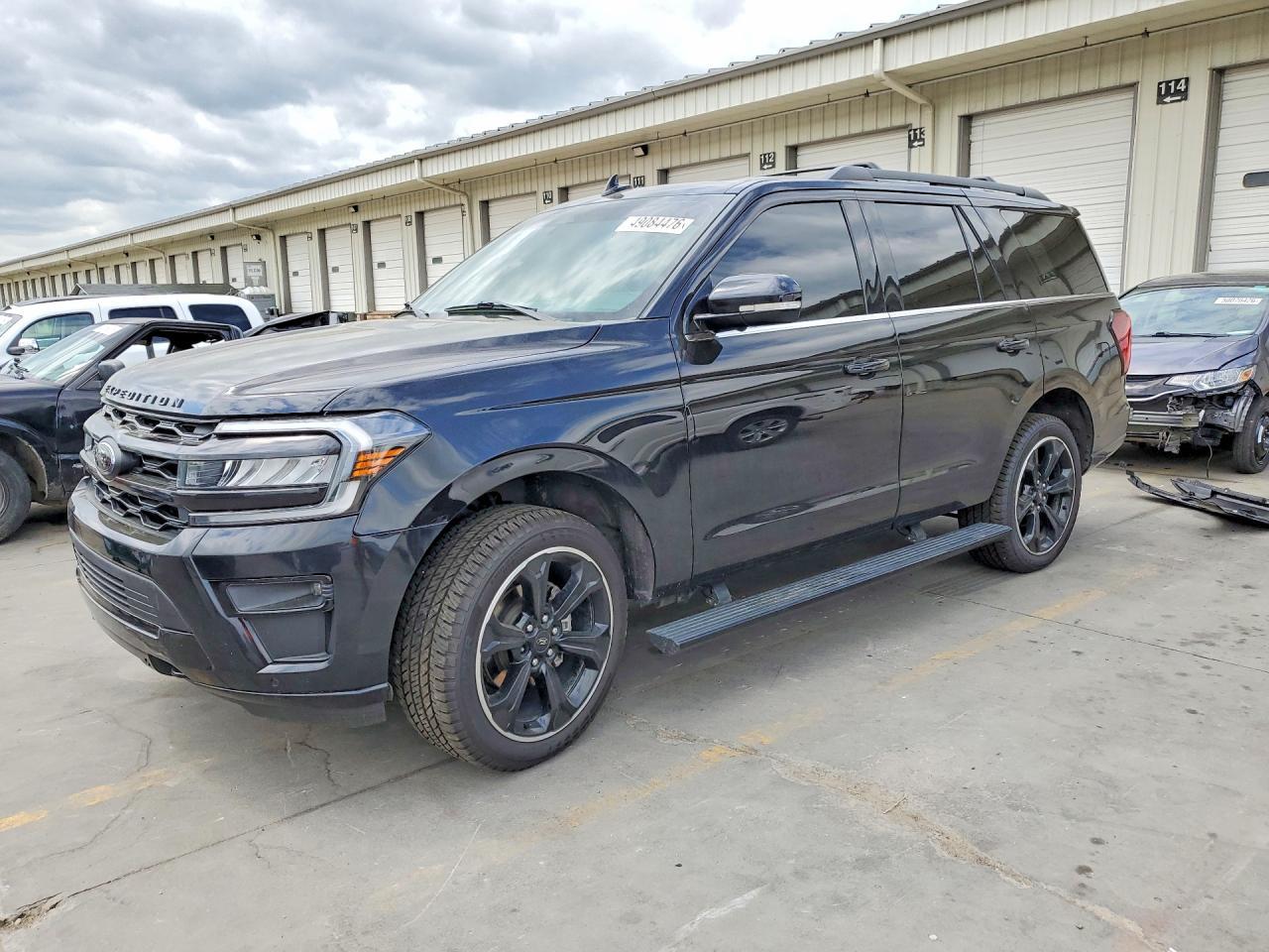 2022 FORD Expedition