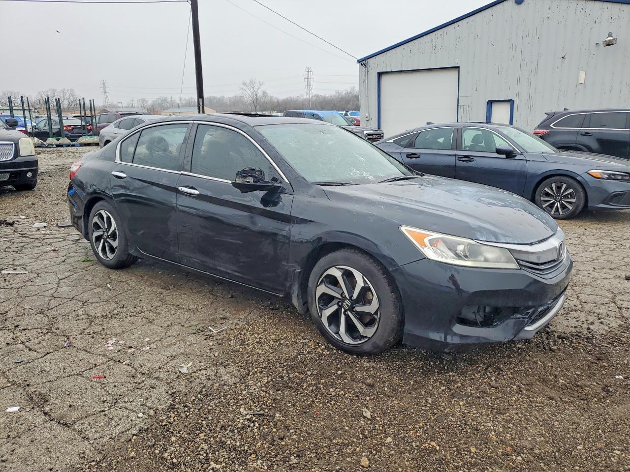 2017 HONDA ACCORD