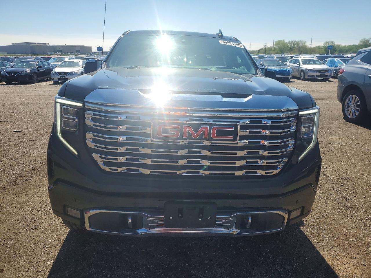 2023 GMC Sierra