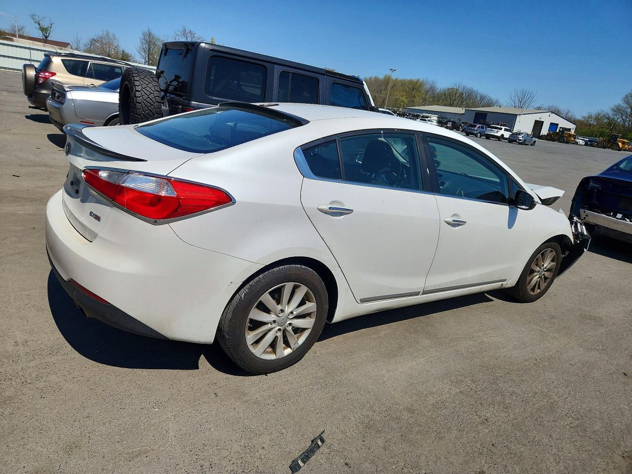 2014 KIA FORTE