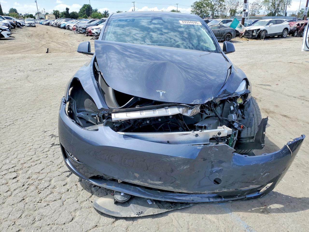2024 TESLA MODEL Y