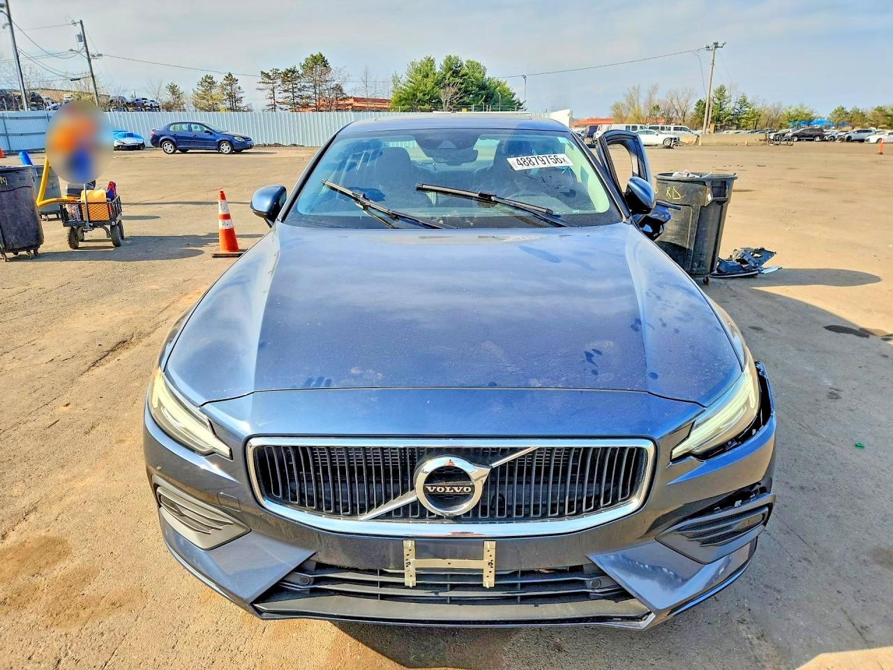 2019 VOLVO S60