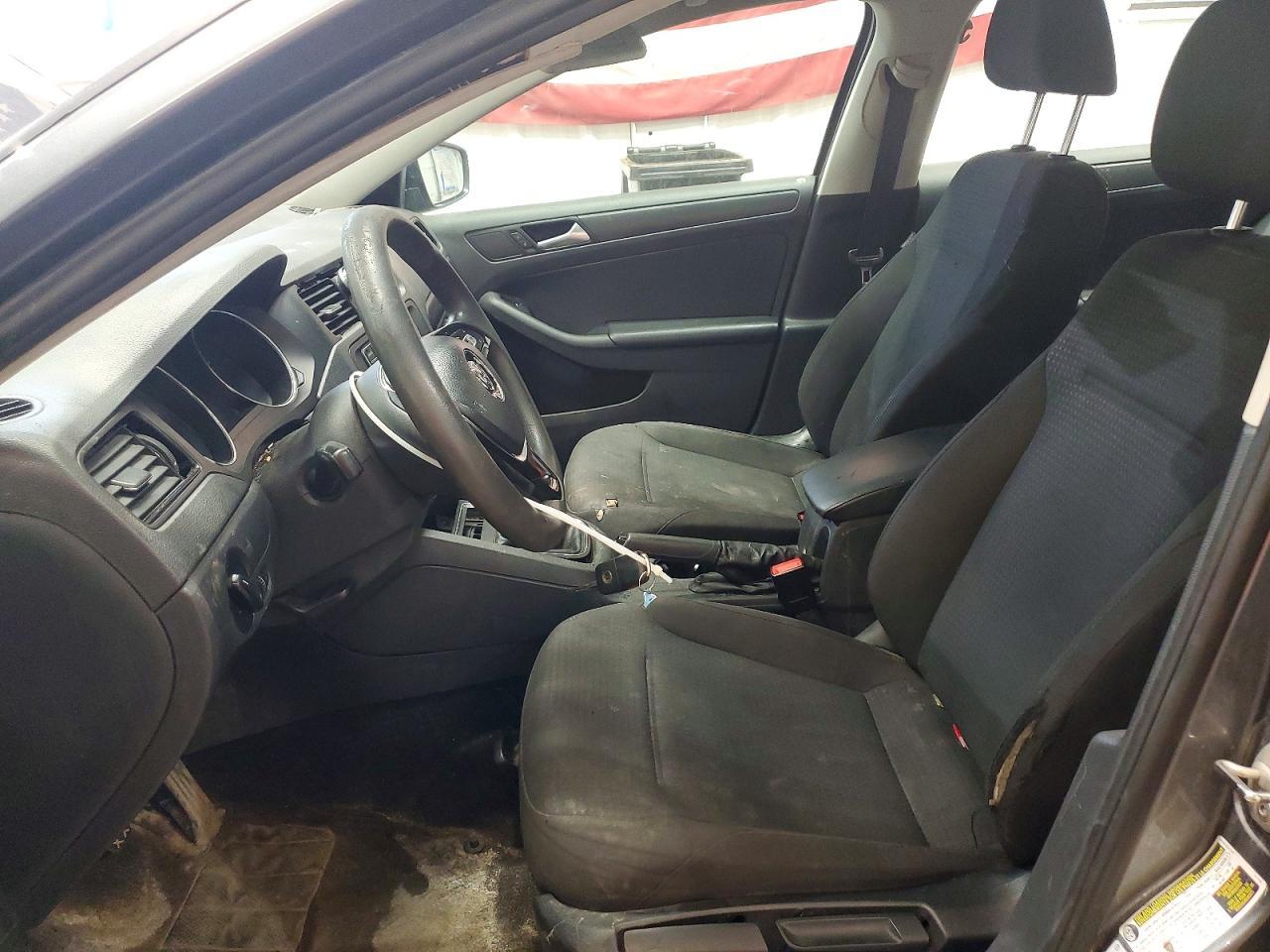 2016 VOLKSWAGEN JETTA