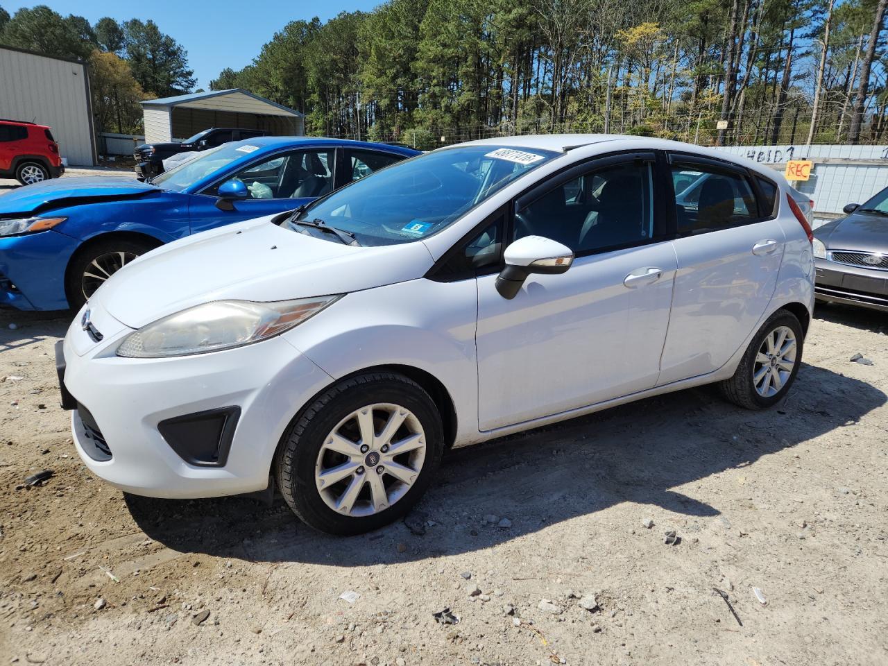 2013 FORD Fiesta