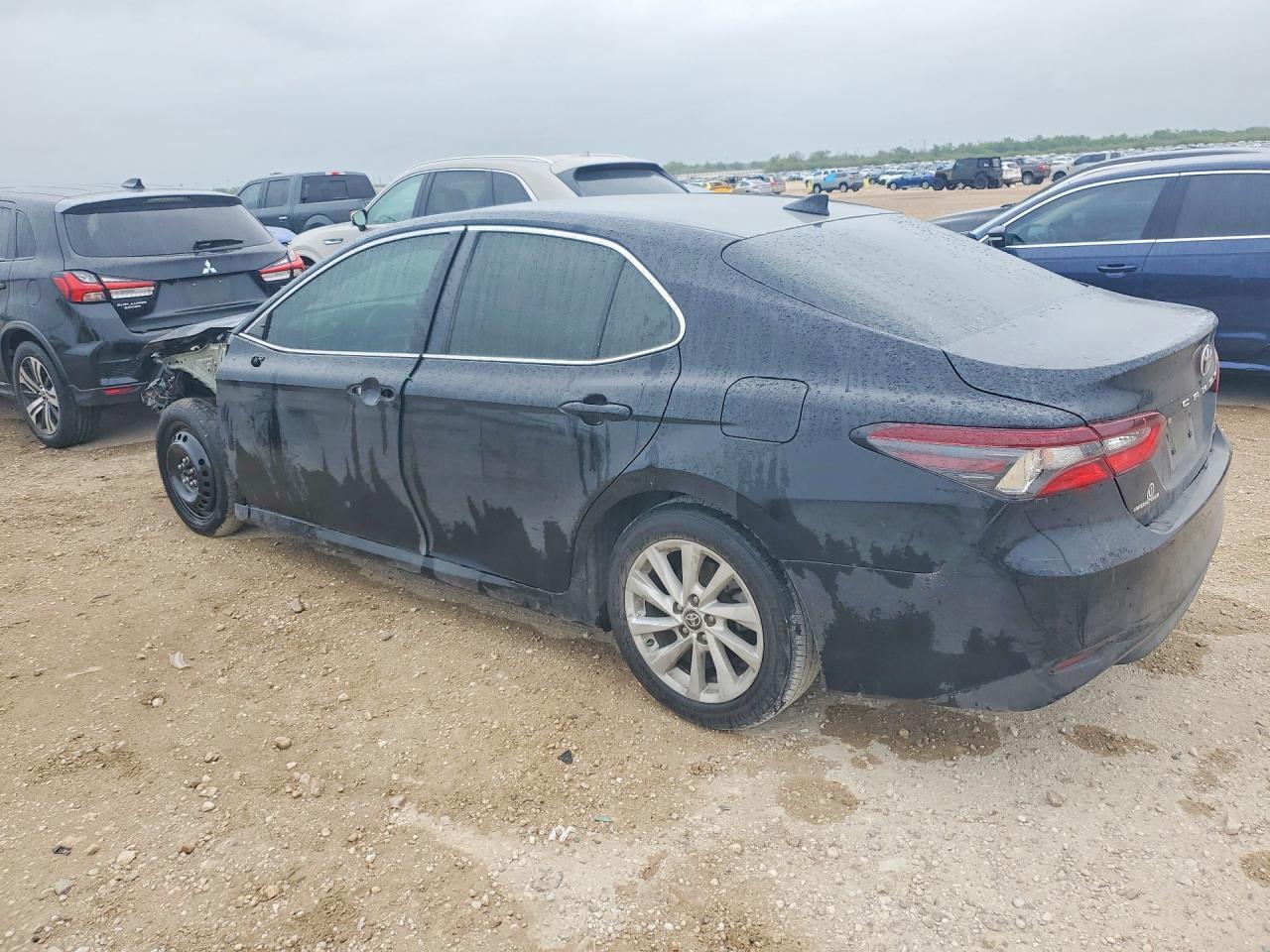 2024 TOYOTA CAMRY