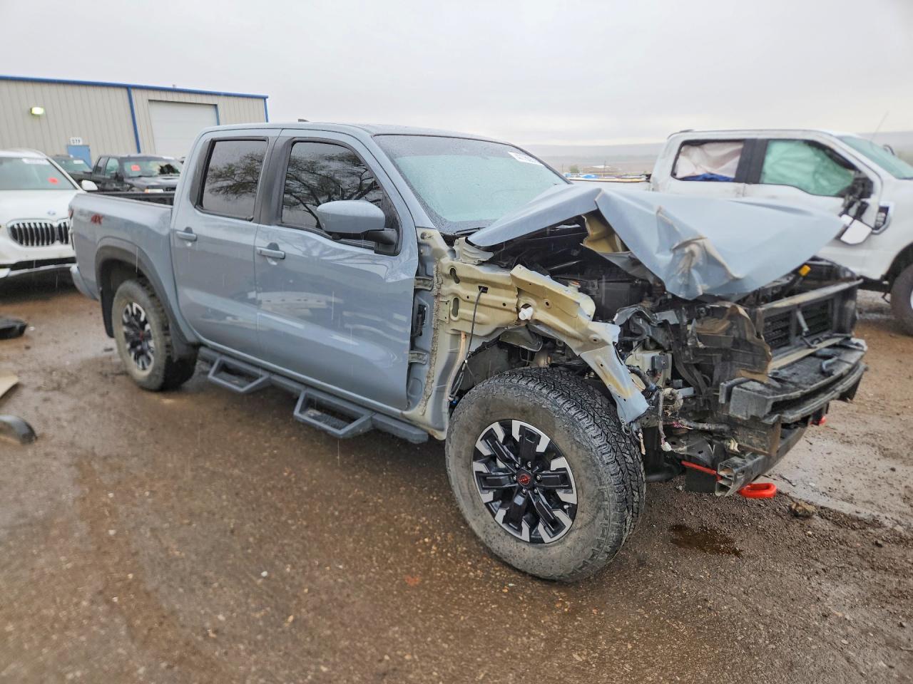 2024 NISSAN Frontier