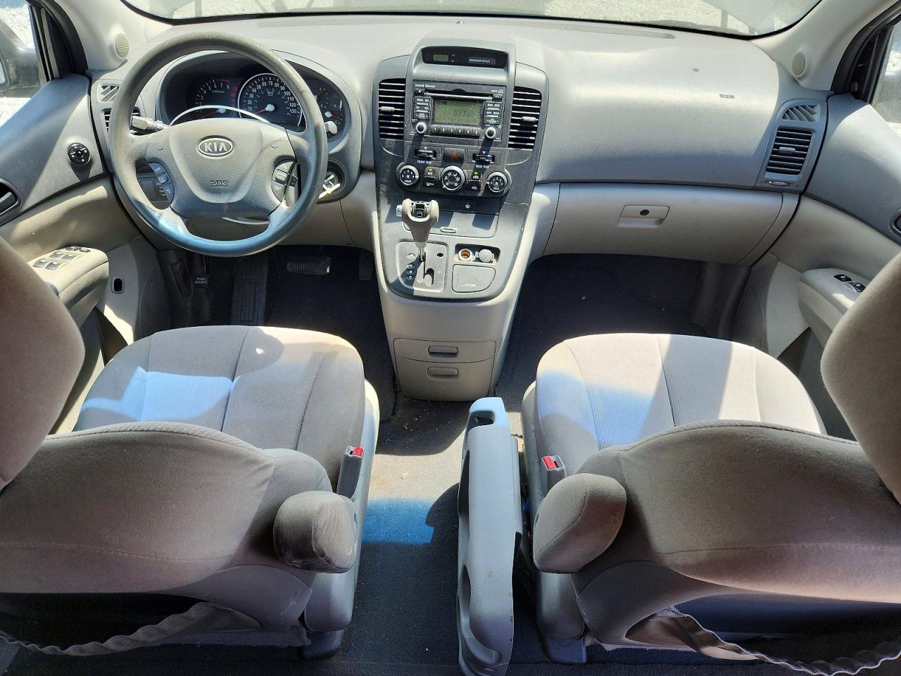 2012 KIA SEDONA