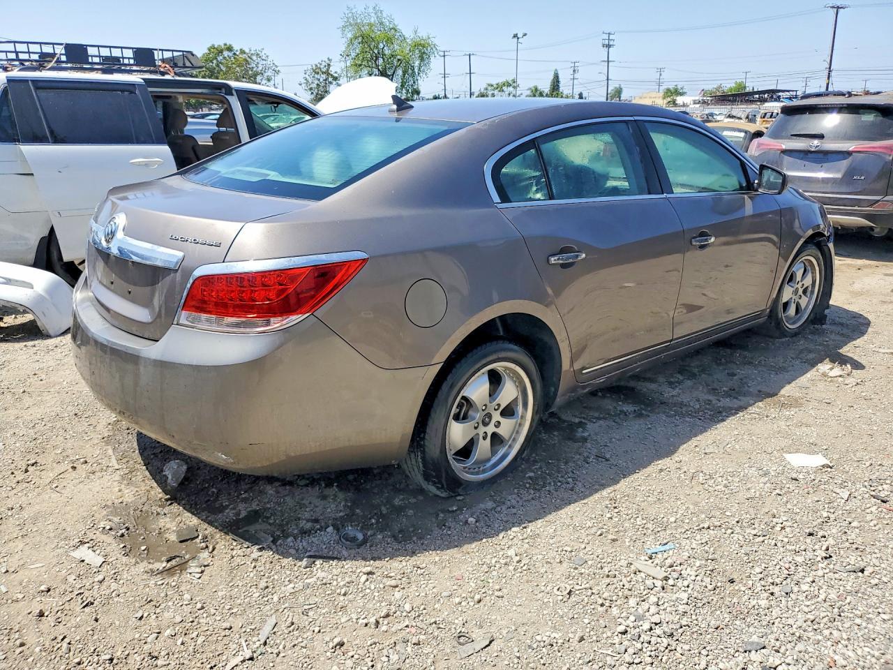 2010 BUICK LACROSSE