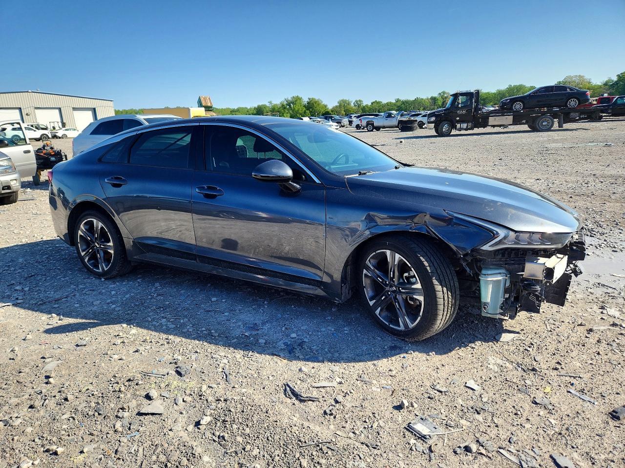2021 KIA K5