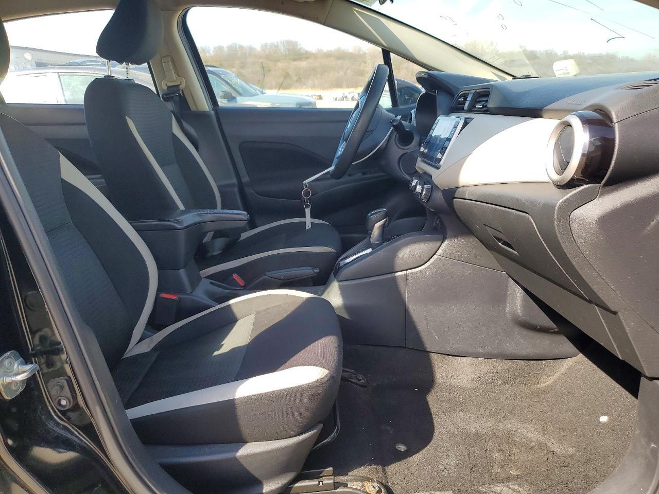 2021 NISSAN VERSA