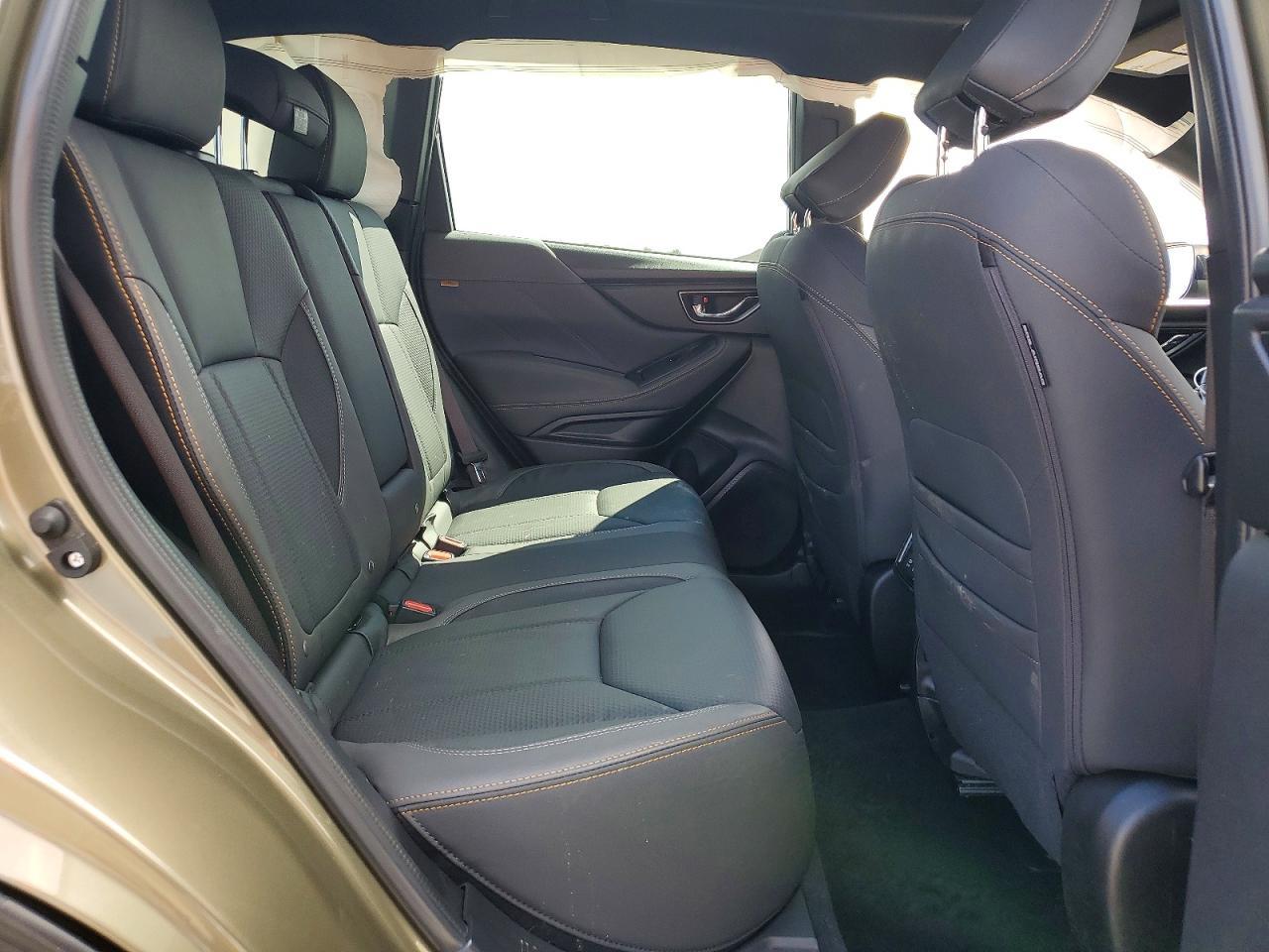 2022 SUBARU FORESTER