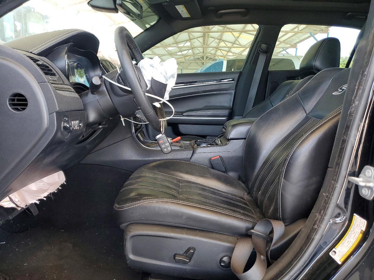 2022 CHRYSLER 300