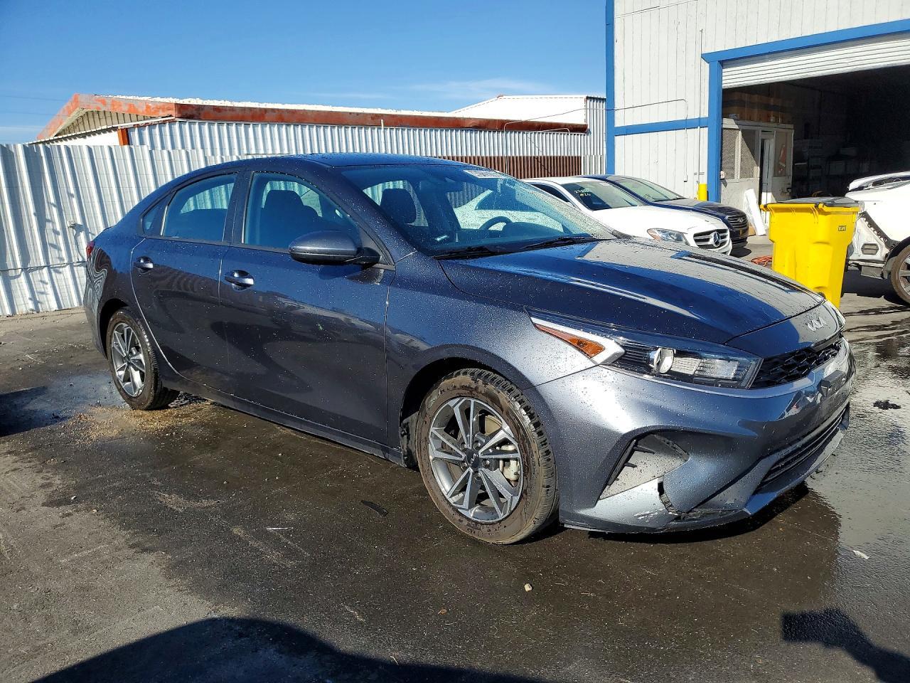 2023 KIA FORTE